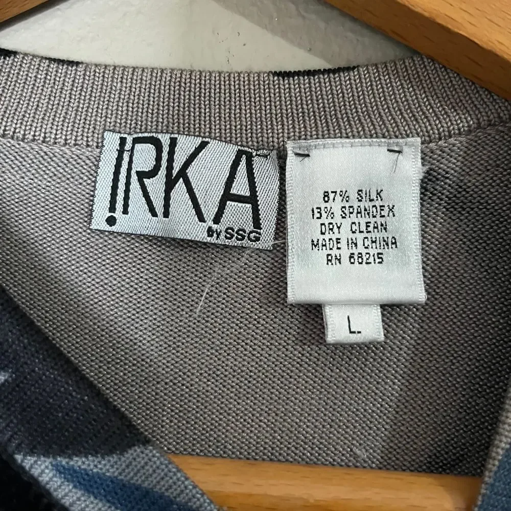 Vintage IRKA by SSG Button Front Cardigan Sweater Womens Large‎ Camo Print Silk